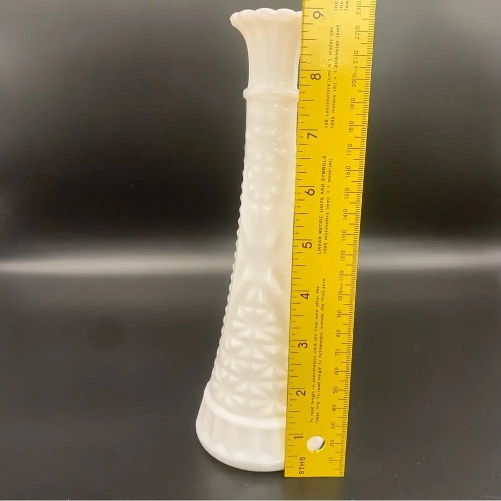 1960’s Anchor Hocking Vase